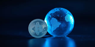 Cryptomonnaie montrée comme élément des marchés financiers mondiaux plus vastes