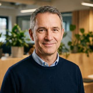 James Mitchell, directeur général chez Zéphyr Investange, sur une image de profil