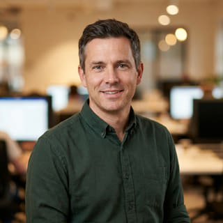 Daniel Carter, directeur de la technologie chez Zéphyr Investange, dans une image de profil